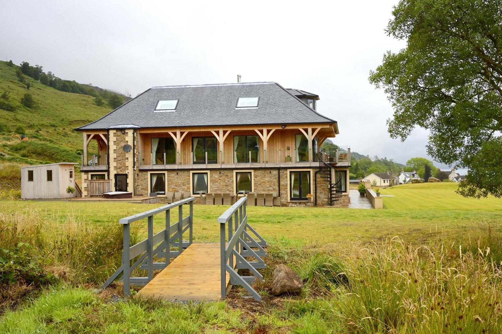 The Lodge At Carrick Castle Estate Cairndow ภายนอก รูปภาพ